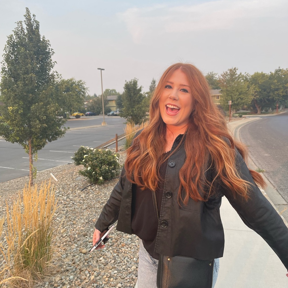 Meet your Posher, Jesika